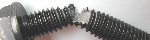 Maximum tensile force in a metric bolt — original diagram from /calculators/e3_6d.htm
